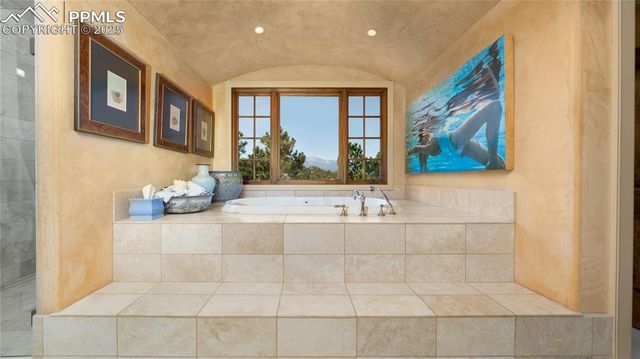 4896 Stonehill Road, Colorado Springs, CO 80918