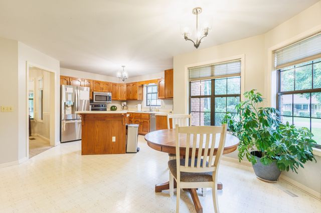 1562 Edgefield Ct, Cookeville, TN 38506