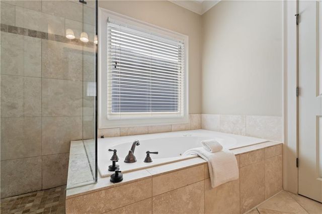 1096 Victoria Street NE, Atlanta, GA 30319