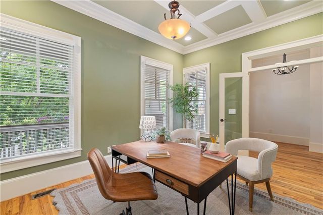 1096 Victoria Street NE, Atlanta, GA 30319