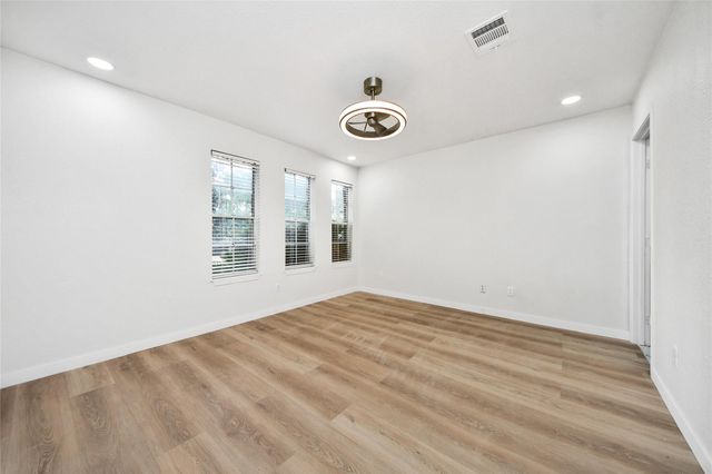 15719 Baytree, Houston, TX 77070