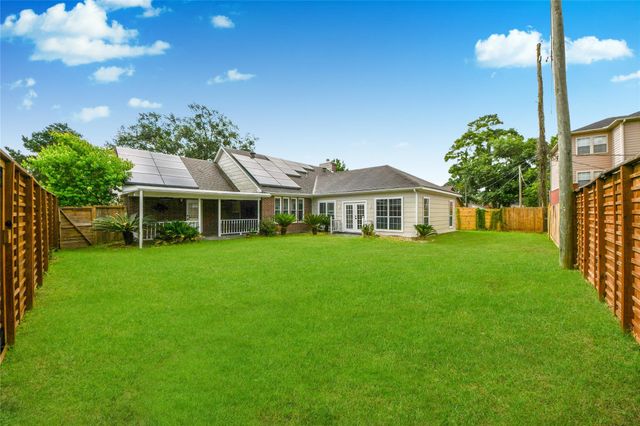 15719 Baytree, Houston, TX 77070