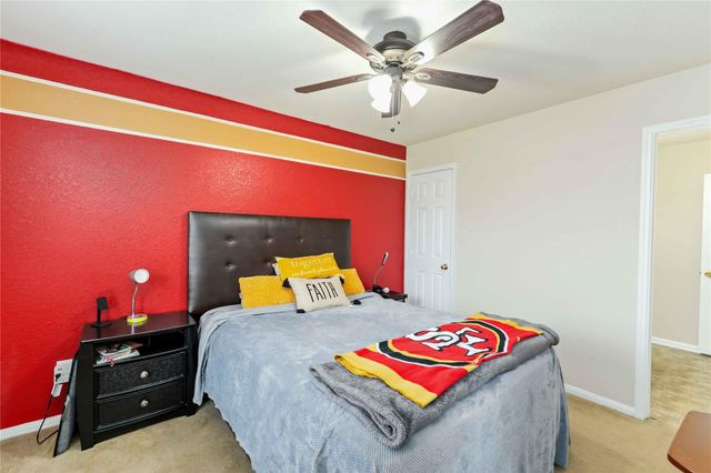 2114 Bishop Hollow Lane, Rosenberg, TX 77471