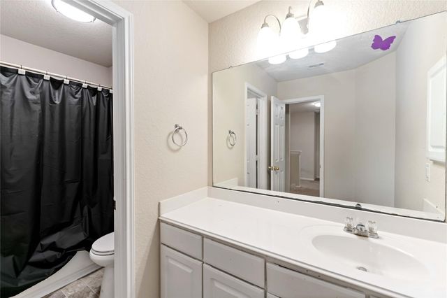 2114 Bishop Hollow Lane, Rosenberg, TX 77471