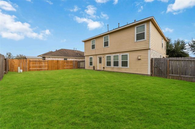 2114 Bishop Hollow Lane, Rosenberg, TX 77471