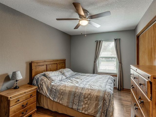 2102 Oak Forest Drive, Norman, OK 73071