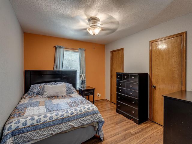 2102 Oak Forest Drive, Norman, OK 73071