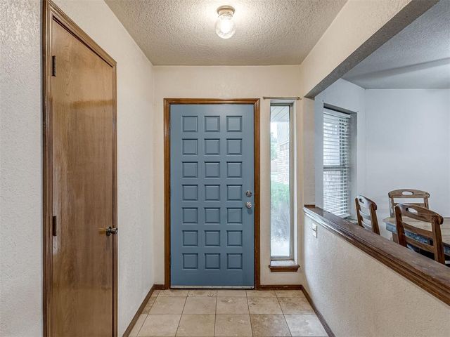 2102 Oak Forest Drive, Norman, OK 73071