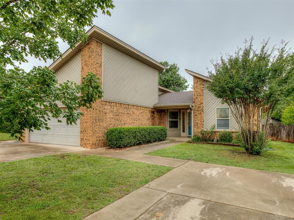 2102 Oak Forest Drive, Norman, OK 73071