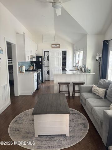 606 Hammond Avenue, Bradley Beach, NJ 07720