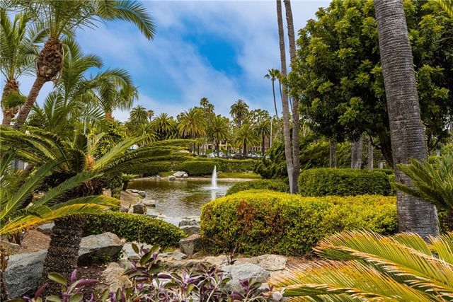 27 Seabrook 73, Newport Beach, CA 92660