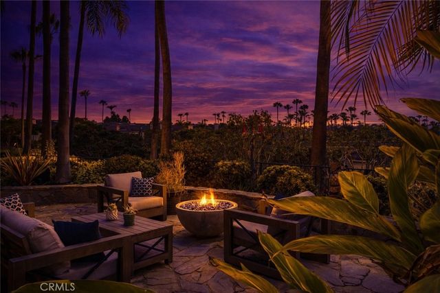 27 Seabrook 73, Newport Beach, CA 92660