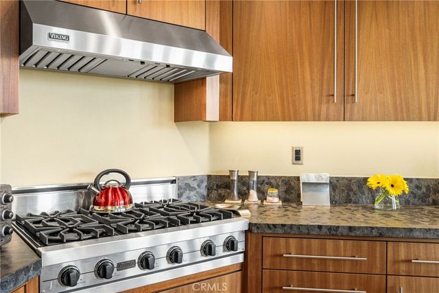 27 Seabrook 73, Newport Beach, CA 92660
