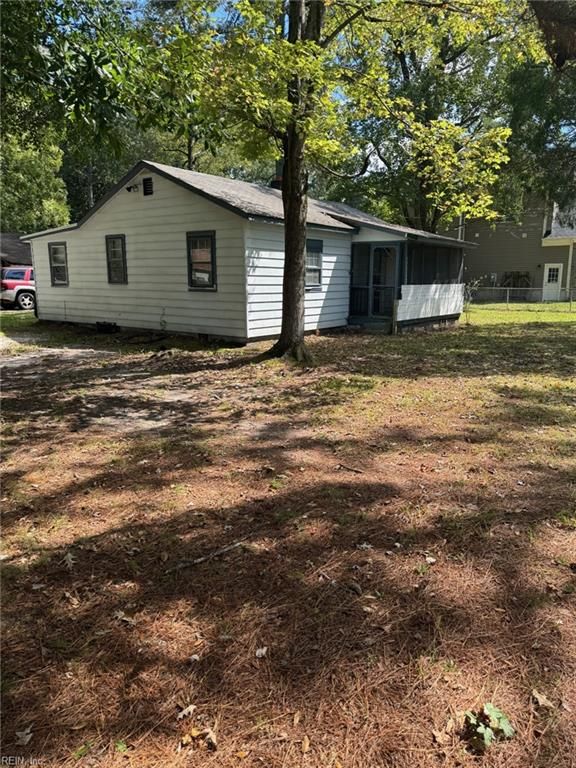901 Washington DR, Chesapeake, VA 23322