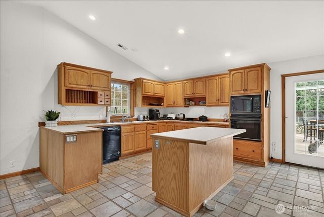 31727 76th Avenue NW, Stanwood, WA 98292