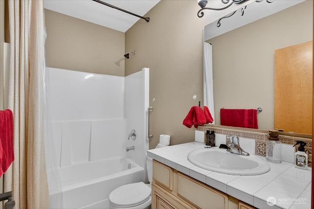 31727 76th Avenue NW, Stanwood, WA 98292