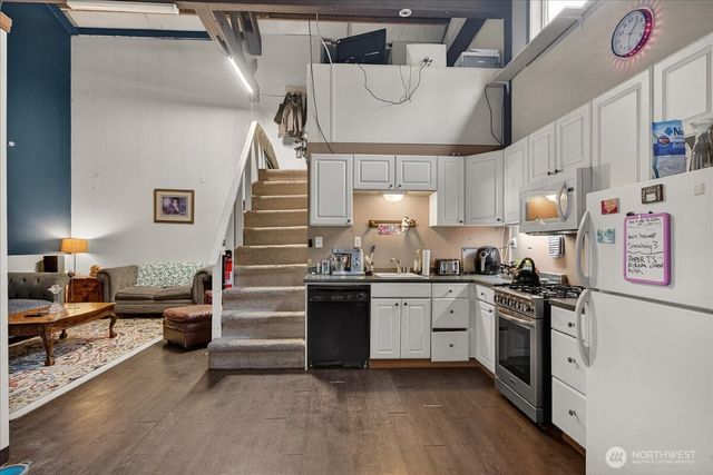 31727 76th Avenue NW, Stanwood, WA 98292