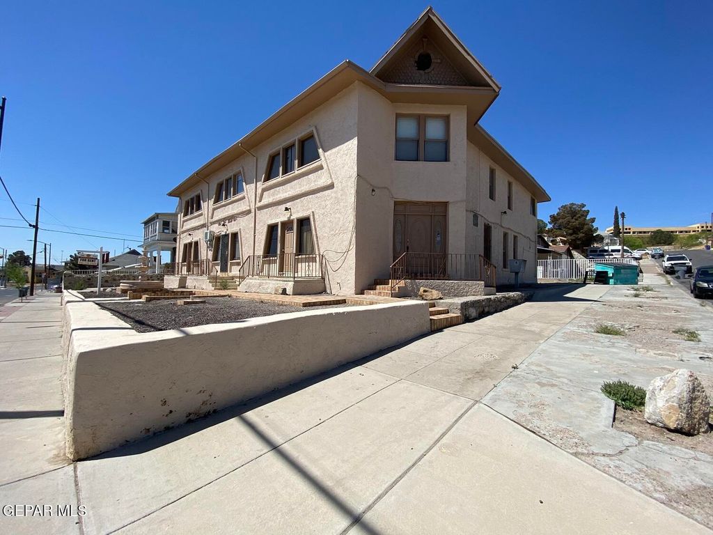 1111 N Cotton Street G, El Paso, TX 79902