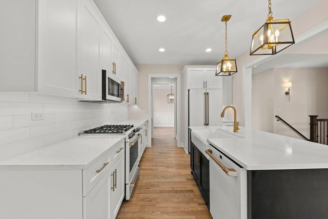 12183 Morandi Court, Lemont, IL 60439