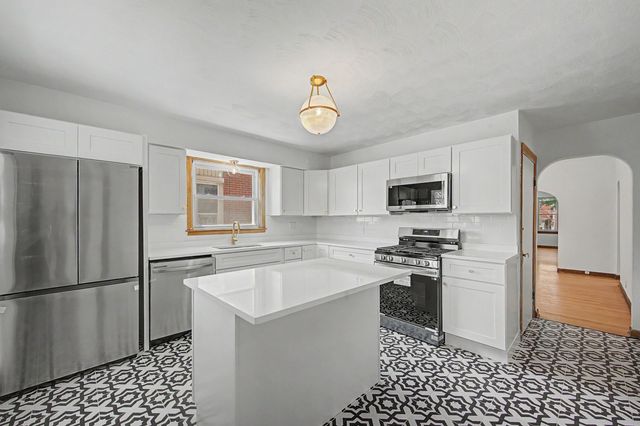 1807 La Porte Avenue, Whiting, IN 46394
