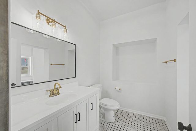 1807 La Porte Avenue, Whiting, IN 46394