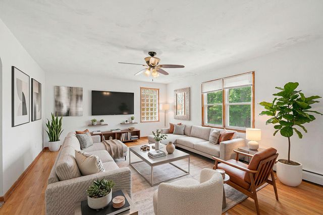 1807 La Porte Avenue, Whiting, IN 46394