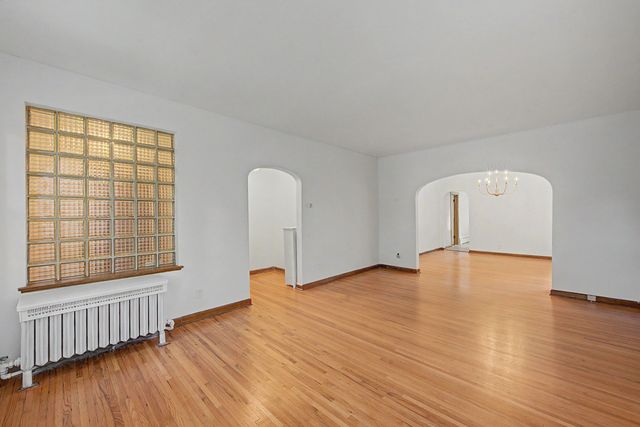1807 La Porte Avenue, Whiting, IN 46394