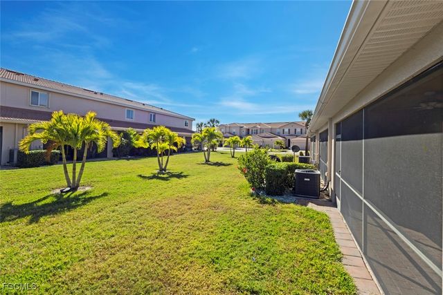 3806 Clearbrook LN, Fort Myers, FL 33966