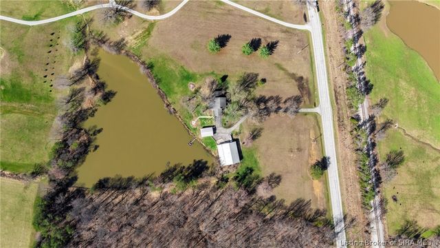 21605 Highway 31 N, Henryville, IN 47126