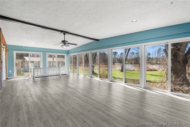 21605 Highway 31 N, Henryville, IN 47126