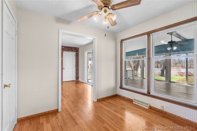 21605 Highway 31 N, Henryville, IN 47126