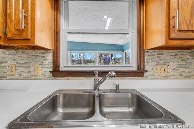 21605 Highway 31 N, Henryville, IN 47126