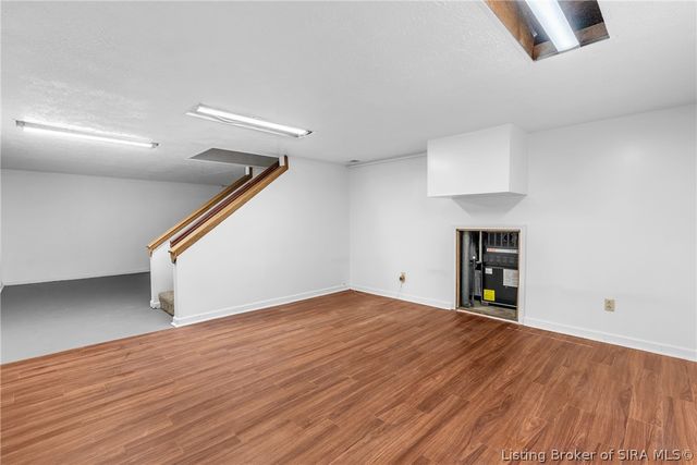 21605 Highway 31 N, Henryville, IN 47126