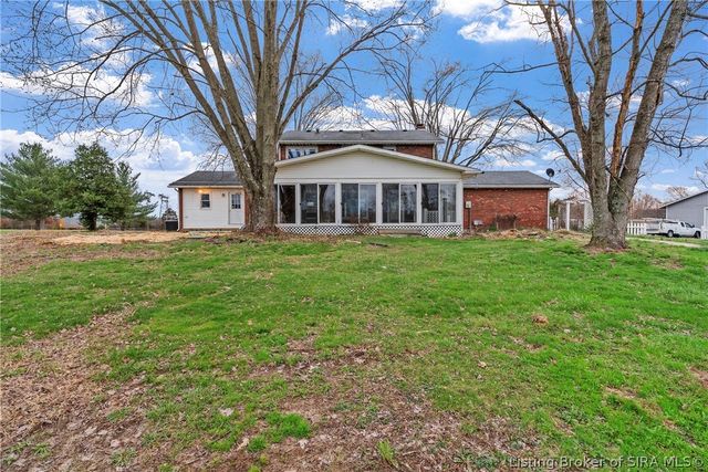 21605 Highway 31 N, Henryville, IN 47126
