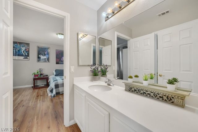 8447 Montefino Court, Las Vegas, NV 89117