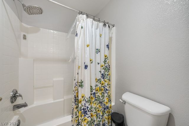 8447 Montefino Court, Las Vegas, NV 89117