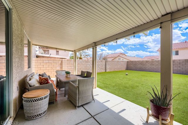 8447 Montefino Court, Las Vegas, NV 89117