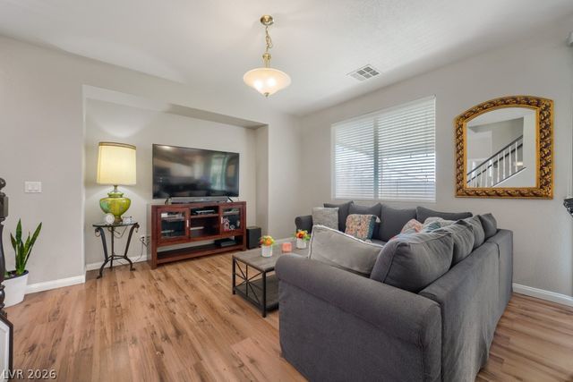 8447 Montefino Court, Las Vegas, NV 89117