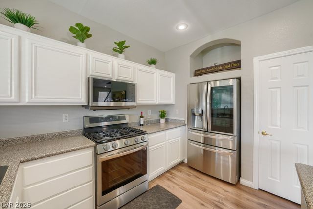 8447 Montefino Court, Las Vegas, NV 89117