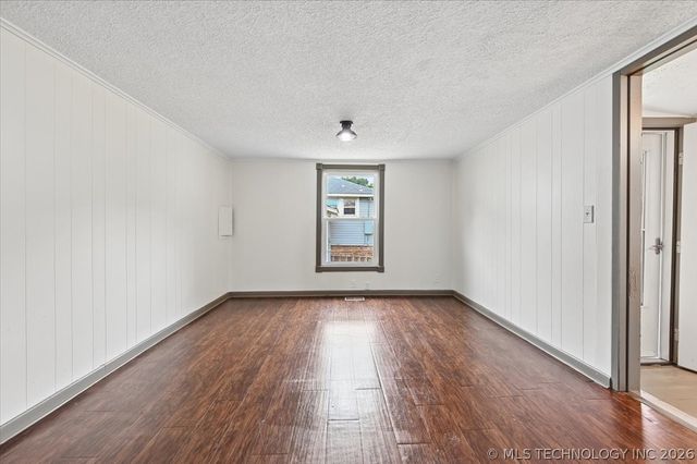 409 N McKinley Drive, Sand Springs, OK 74063