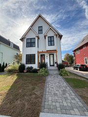 68 Morse Street 1, Watertown, MA 02472