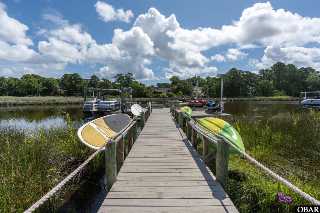 Image 33 of property listing at 2001 Creek Road Lot 16, Kitty Hawk, NC 27949