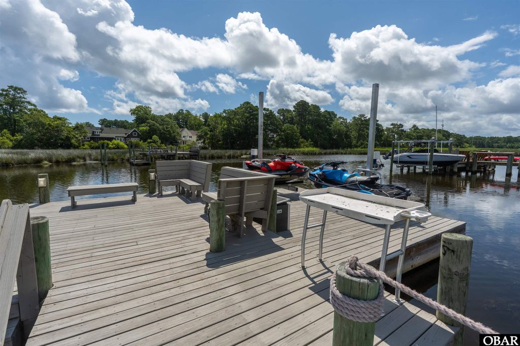 Image 35 of property listing at 2001 Creek Road Lot 16, Kitty Hawk, NC 27949