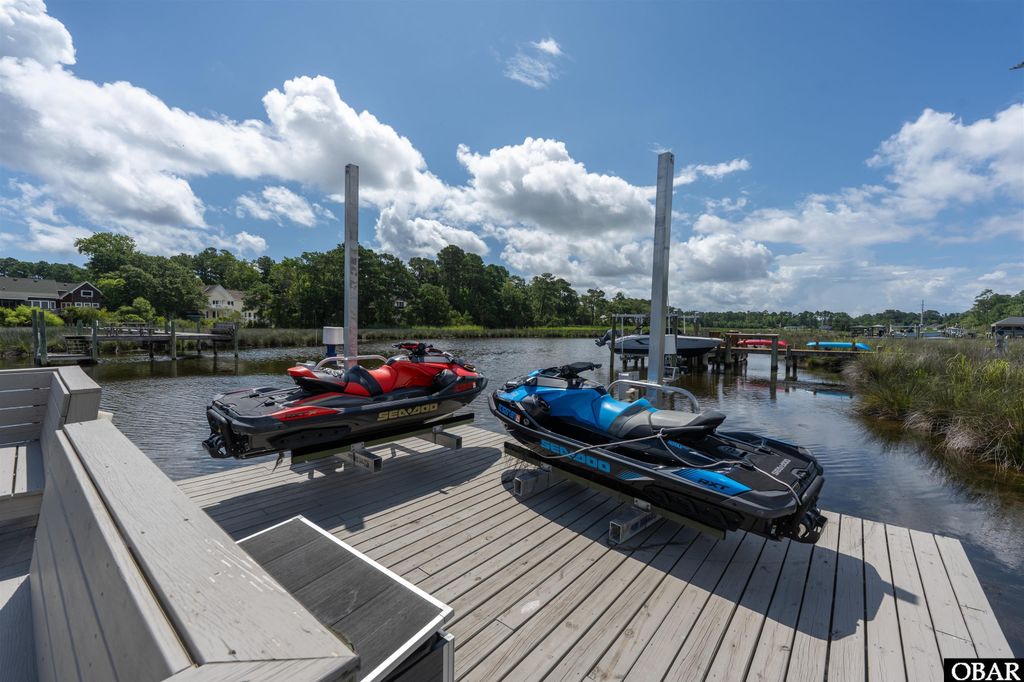 Image 36 of property listing at 2001 Creek Road Lot 16, Kitty Hawk, NC 27949
