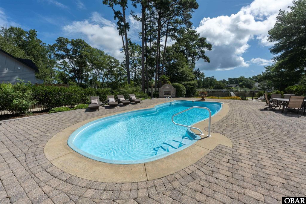 Image 44 of property listing at 2001 Creek Road Lot 16, Kitty Hawk, NC 27949
