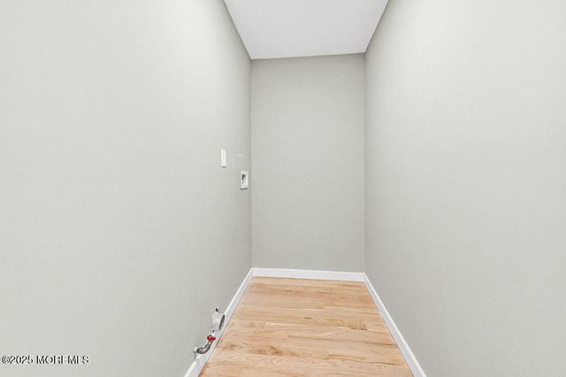 940 Grove Avenue, Old Bridge, NJ 08857