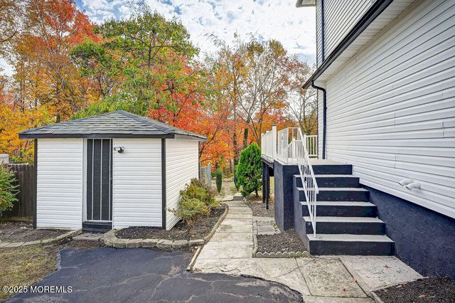 940 Grove Avenue, Old Bridge, NJ 08857