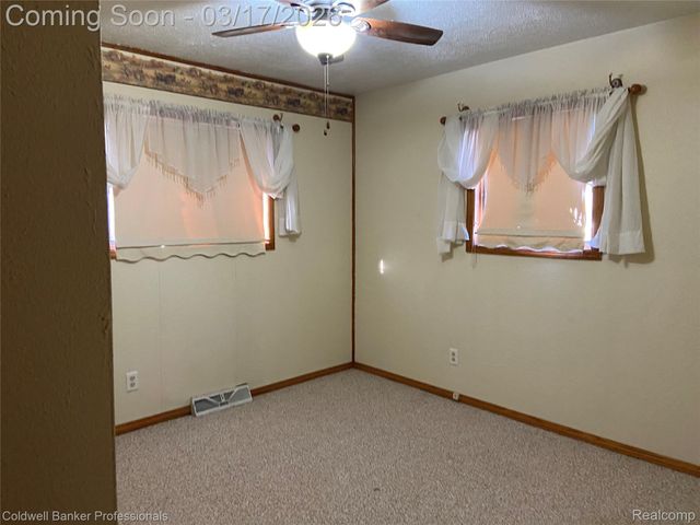 3886 Poit Drive, Elba Township, MI 48446