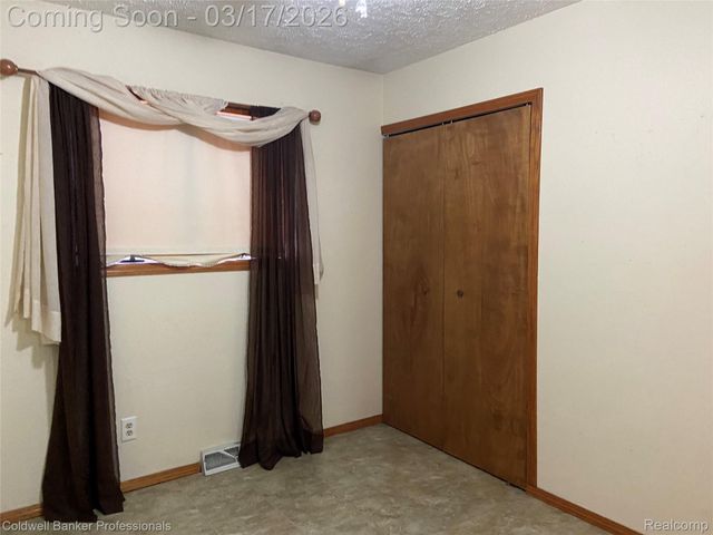 3886 Poit Drive, Elba Township, MI 48446