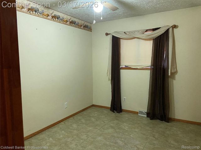 3886 Poit Drive, Elba Township, MI 48446